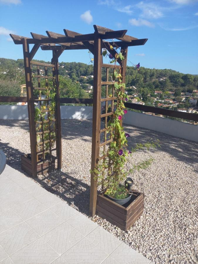 PeypinVue Magnifique, Jardin Et Petit Cocon En Provenceアパートメント エクステリア 写真